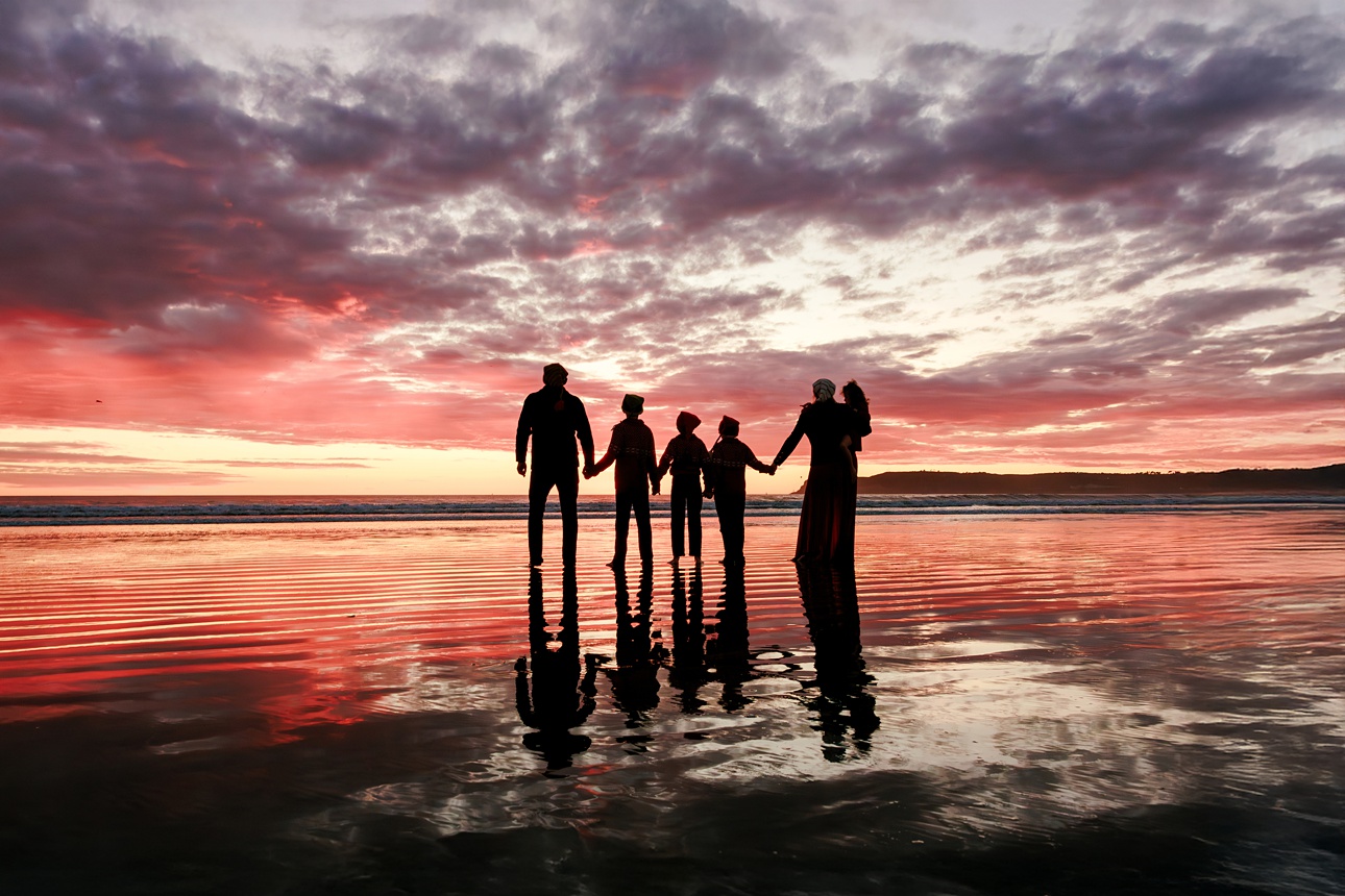 Hotel del Coronado at the holidays — photo by Amy Gray Photography